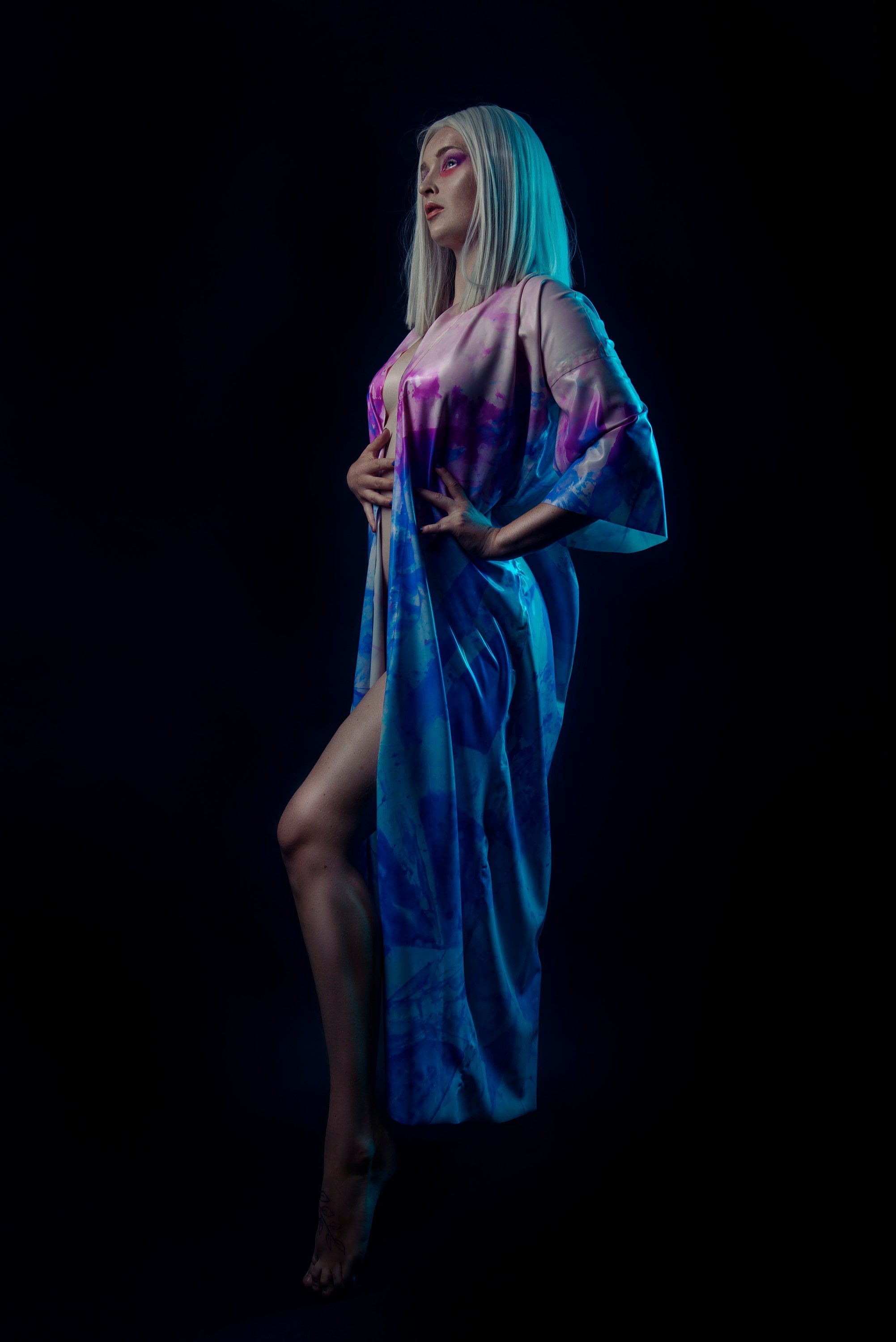 PLEURIGLOSS Hand-Dyed Latex Kimono