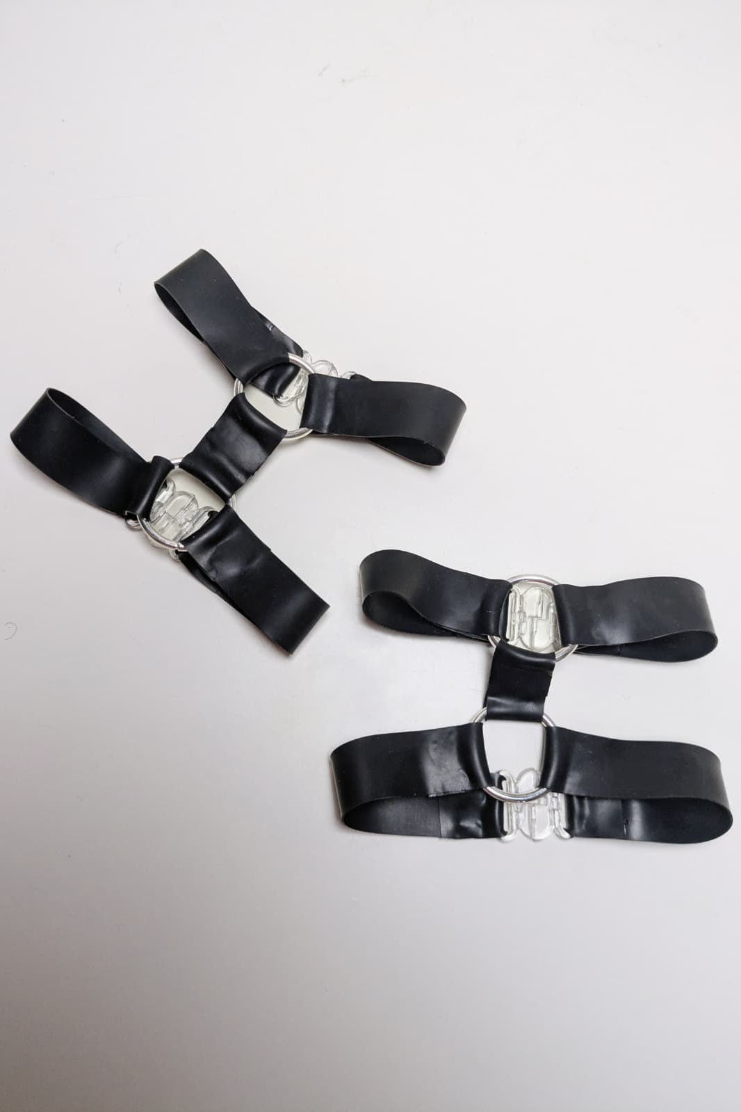 KAYA O-Ring Latex Wrist Cuffs