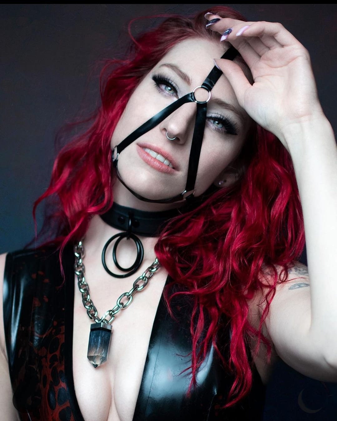 UKIYO Latex Face Harness